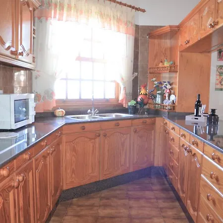 Casa Nine Con Piscina Vacacional La Palma Brena Baja