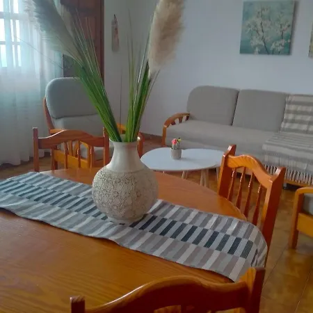Casa Nine Con Piscina Vacacional La Palma